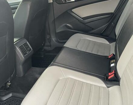 Белый Фольксваген Пассат, объемом двигателя 1.8 л и пробегом 162 тыс. км за 8900 $, фото 11 на Automoto.ua