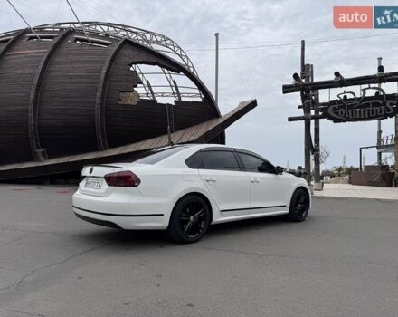 Білий Фольксваген Пассат, об'ємом двигуна 1.8 л та пробігом 169 тис. км за 11300 $, фото 6 на Automoto.ua