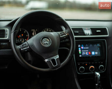 Білий Фольксваген Пассат, об'ємом двигуна 2 л та пробігом 205 тис. км за 12999 $, фото 11 на Automoto.ua