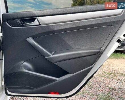 Белый Фольксваген Пассат, объемом двигателя 1.8 л и пробегом 212 тыс. км за 9700 $, фото 23 на Automoto.ua