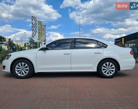 Білий Фольксваген Пассат, об'ємом двигуна 1.8 л та пробігом 184 тис. км за 8300 $, фото 2 на Automoto.ua