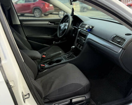 Білий Фольксваген Пассат, об'ємом двигуна 1.8 л та пробігом 182 тис. км за 8899 $, фото 15 на Automoto.ua