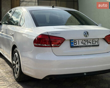 Білий Фольксваген Пассат, об'ємом двигуна 1.8 л та пробігом 207 тис. км за 8390 $, фото 3 на Automoto.ua