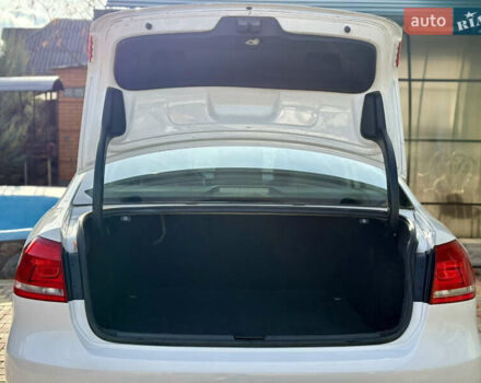 Білий Фольксваген Пассат, об'ємом двигуна 1.8 л та пробігом 207 тис. км за 8390 $, фото 29 на Automoto.ua