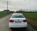 Белый Фольксваген Пассат, объемом двигателя 1.8 л и пробегом 215 тыс. км за 9500 $, фото 5 на Automoto.ua