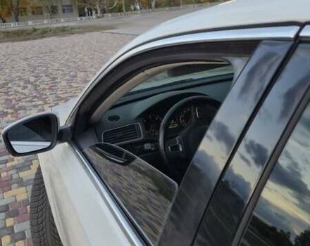 Білий Фольксваген Пассат, об'ємом двигуна 2 л та пробігом 160 тис. км за 11800 $, фото 17 на Automoto.ua