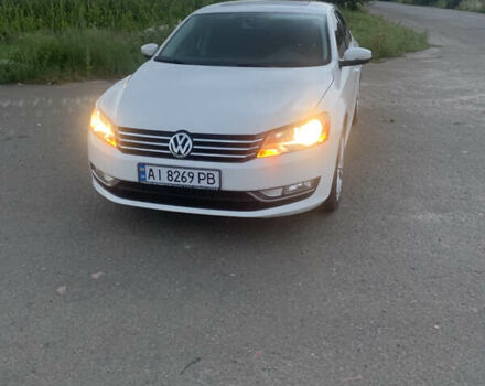 Фольксваген Пассат 2014 в Фастове на Automoto.ua Белый Фольксваген Пассат, объемом двигателя 1.97 л и пробегом 183 тыс. км за 13000 $, фото 7 на Automoto.ua