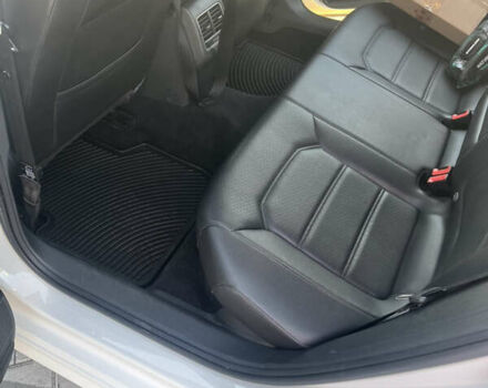 Белый Фольксваген Пассат, объемом двигателя 1.8 л и пробегом 132 тыс. км за 13000 $, фото 12 на Automoto.ua