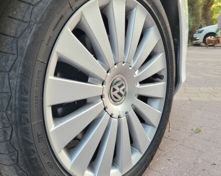 Белый Фольксваген Пассат, объемом двигателя 2 л и пробегом 300 тыс. км за 10700 $, фото 6 на Automoto.ua