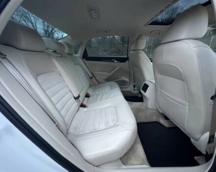 Белый Фольксваген Пассат, объемом двигателя 1.8 л и пробегом 80 тыс. км за 7400 $, фото 11 на Automoto.ua