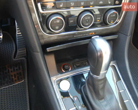 Белый Фольксваген Пассат, объемом двигателя 1.8 л и пробегом 123 тыс. км за 16000 $, фото 127 на Automoto.ua