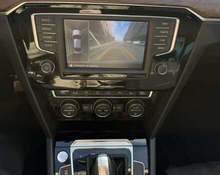 Белый Фольксваген Пассат, объемом двигателя 1.8 л и пробегом 126 тыс. км за 17000 $, фото 35 на Automoto.ua