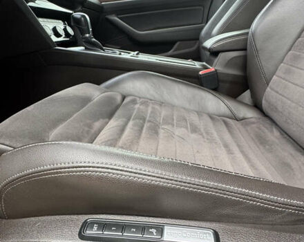 Белый Фольксваген Пассат, объемом двигателя 1.8 л и пробегом 190 тыс. км за 16500 $, фото 9 на Automoto.ua