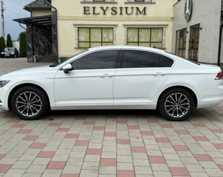 Белый Фольксваген Пассат, объемом двигателя 0 л и пробегом 173 тыс. км за 17999 $, фото 13 на Automoto.ua