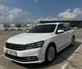 Білий Фольксваген Пассат, об'ємом двигуна 1.8 л та пробігом 180 тис. км за 12500 $, фото 1 на Automoto.ua