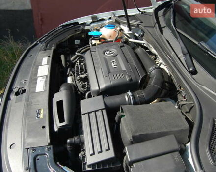 Белый Фольксваген Пассат, объемом двигателя 1.8 л и пробегом 123 тыс. км за 16000 $, фото 38 на Automoto.ua