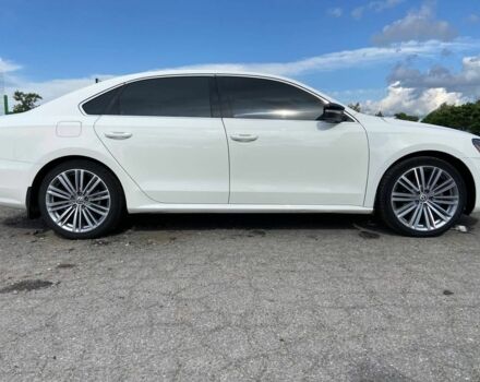 Фольксваген Пассат 2015 в Александрие на Automoto.ua Белый Фольксваген Пассат, объемом двигателя 0 л и пробегом 186 тыс. км за 11700 $, фото 2 на Automoto.ua