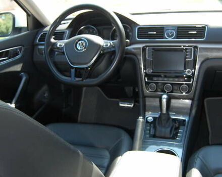 Белый Фольксваген Пассат, объемом двигателя 1.8 л и пробегом 123 тыс. км за 16000 $, фото 78 на Automoto.ua