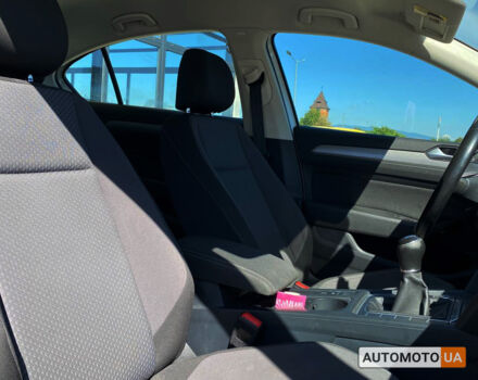 Білий Фольксваген Пассат, об'ємом двигуна 1.6 л та пробігом 233 тис. км за 14990 $, фото 15 на Automoto.ua