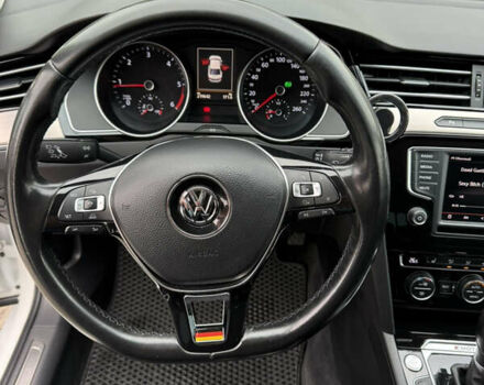 Белый Фольксваген Пассат, объемом двигателя 1.97 л и пробегом 219 тыс. км за 19300 $, фото 6 на Automoto.ua