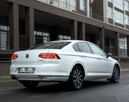 Белый Фольксваген Пассат, объемом двигателя 1.8 л и пробегом 130 тыс. км за 16900 $, фото 13 на Automoto.ua