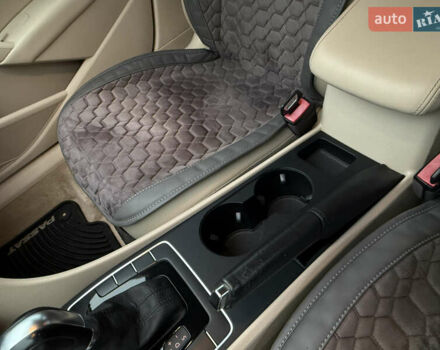 Білий Фольксваген Пассат, об'ємом двигуна 1.8 л та пробігом 148 тис. км за 10300 $, фото 19 на Automoto.ua