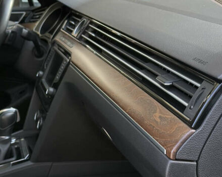 Белый Фольксваген Пассат, объемом двигателя 1.8 л и пробегом 126 тыс. км за 17000 $, фото 28 на Automoto.ua