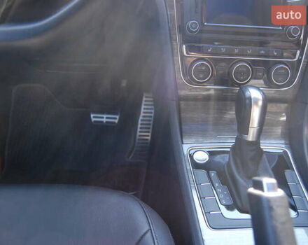 Белый Фольксваген Пассат, объемом двигателя 1.8 л и пробегом 123 тыс. км за 16000 $, фото 87 на Automoto.ua