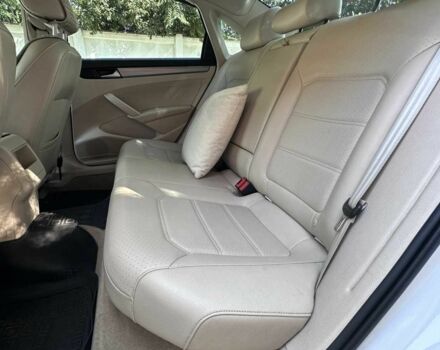 Белый Фольксваген Пассат, объемом двигателя 1.8 л и пробегом 169 тыс. км за 10700 $, фото 12 на Automoto.ua