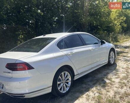 Белый Фольксваген Пассат, объемом двигателя 1.97 л и пробегом 309 тыс. км за 16500 $, фото 5 на Automoto.ua