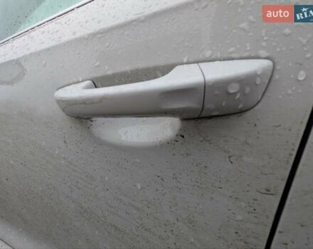 Белый Фольксваген Пассат, объемом двигателя 1.8 л и пробегом 189 тыс. км за 9700 $, фото 3 на Automoto.ua