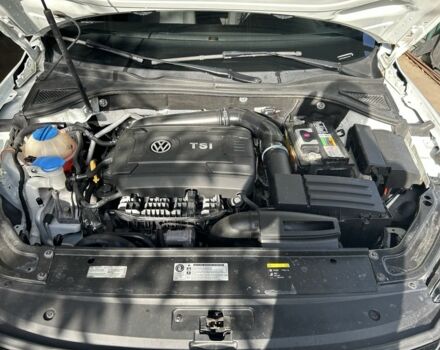 Білий Фольксваген Пассат, об'ємом двигуна 1.8 л та пробігом 165 тис. км за 12800 $, фото 11 на Automoto.ua