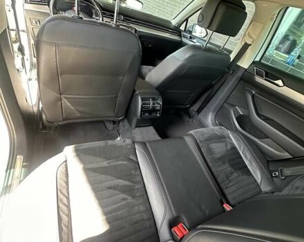 Белый Фольксваген Пассат, объемом двигателя 1.97 л и пробегом 309 тыс. км за 16500 $, фото 15 на Automoto.ua