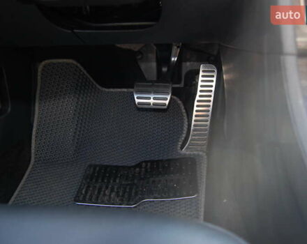 Белый Фольксваген Пассат, объемом двигателя 1.8 л и пробегом 123 тыс. км за 16000 $, фото 88 на Automoto.ua