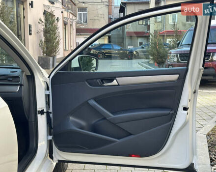 Білий Фольксваген Пассат, об'ємом двигуна 1.97 л та пробігом 200 тис. км за 11500 $, фото 13 на Automoto.ua