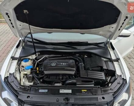 Белый Фольксваген Пассат, объемом двигателя 1.8 л и пробегом 182 тыс. км за 11350 $, фото 19 на Automoto.ua