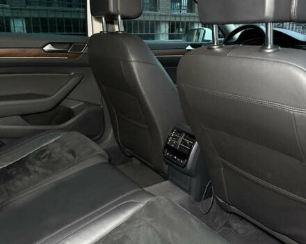 Белый Фольксваген Пассат, объемом двигателя 1.8 л и пробегом 130 тыс. км за 16900 $, фото 31 на Automoto.ua