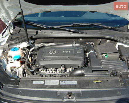 Белый Фольксваген Пассат, объемом двигателя 1.8 л и пробегом 123 тыс. км за 16000 $, фото 42 на Automoto.ua