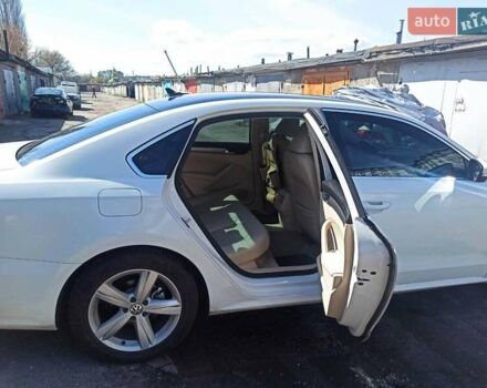 Белый Фольксваген Пассат, объемом двигателя 1.8 л и пробегом 115 тыс. км за 14000 $, фото 12 на Automoto.ua