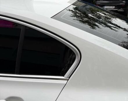 Белый Фольксваген Пассат, объемом двигателя 1.8 л и пробегом 142 тыс. км за 16690 $, фото 13 на Automoto.ua