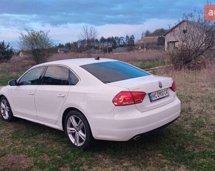 Белый Фольксваген Пассат, объемом двигателя 1.97 л и пробегом 250 тыс. км за 11900 $, фото 4 на Automoto.ua