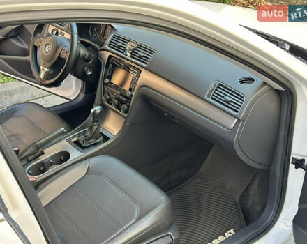 Білий Фольксваген Пассат, об'ємом двигуна 1.97 л та пробігом 200 тис. км за 11500 $, фото 14 на Automoto.ua