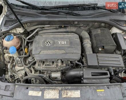 Белый Фольксваген Пассат, объемом двигателя 1.8 л и пробегом 189 тыс. км за 9700 $, фото 13 на Automoto.ua