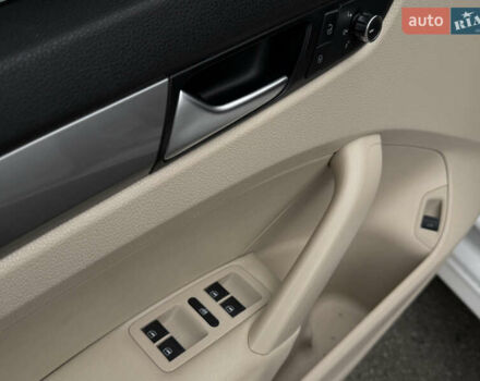 Білий Фольксваген Пассат, об'ємом двигуна 1.8 л та пробігом 148 тис. км за 10300 $, фото 16 на Automoto.ua