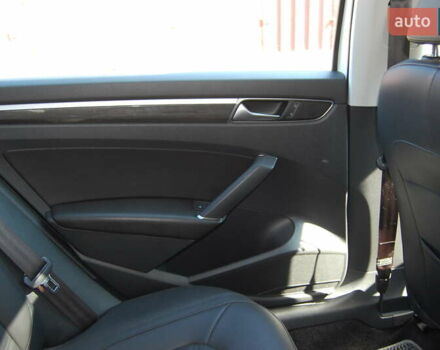 Белый Фольксваген Пассат, объемом двигателя 1.8 л и пробегом 123 тыс. км за 16000 $, фото 75 на Automoto.ua