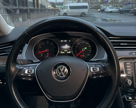 Белый Фольксваген Пассат, объемом двигателя 1.8 л и пробегом 130 тыс. км за 16900 $, фото 49 на Automoto.ua