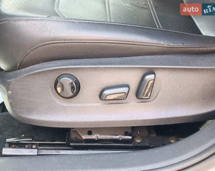 Белый Фольксваген Пассат, объемом двигателя 2 л и пробегом 232 тыс. км за 10990 $, фото 17 на Automoto.ua