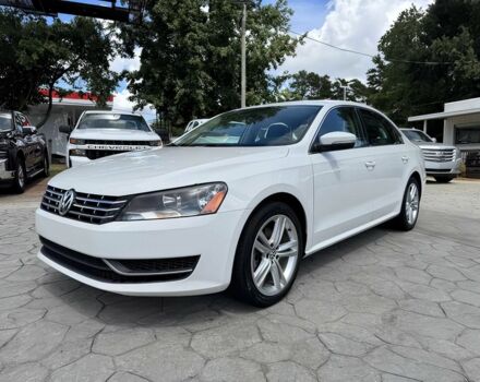 Белый Фольксваген Пассат, объемом двигателя 2 л и пробегом 80 тыс. км за 11000 $, фото 2 на Automoto.ua