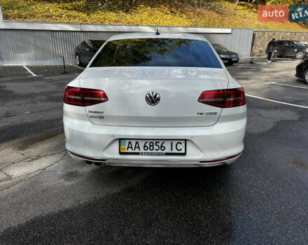 Білий Фольксваген Пассат, об'ємом двигуна 1.8 л та пробігом 170 тис. км за 15500 $, фото 3 на Automoto.ua