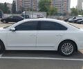 Белый Фольксваген Пассат, объемом двигателя 1.8 л и пробегом 158 тыс. км за 13500 $, фото 6 на Automoto.ua